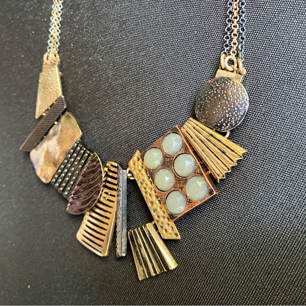 Beautiful Statement Piece! Artistically designed geometric mixed metals Necklace